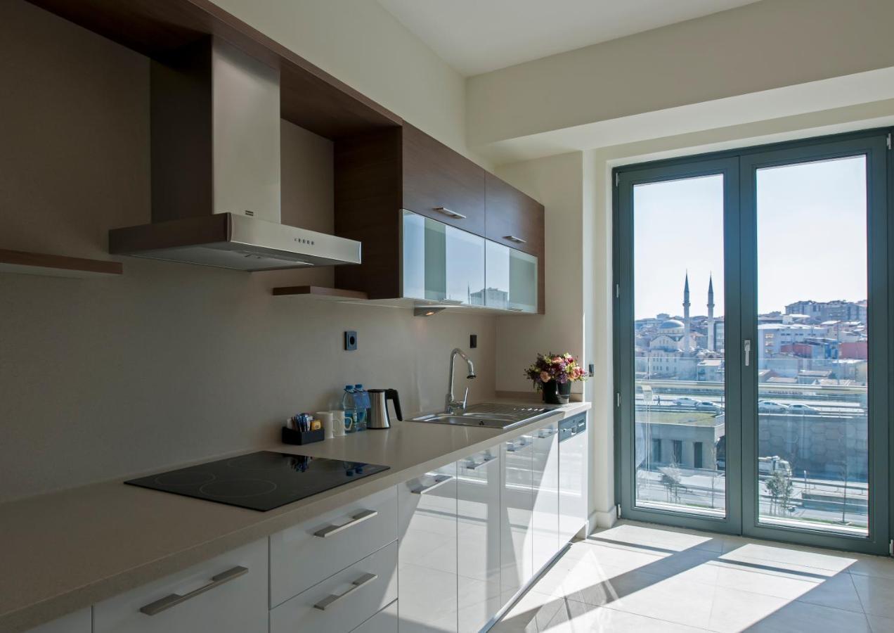Apartamento The Superior Living Batisehir Estambul Exterior foto