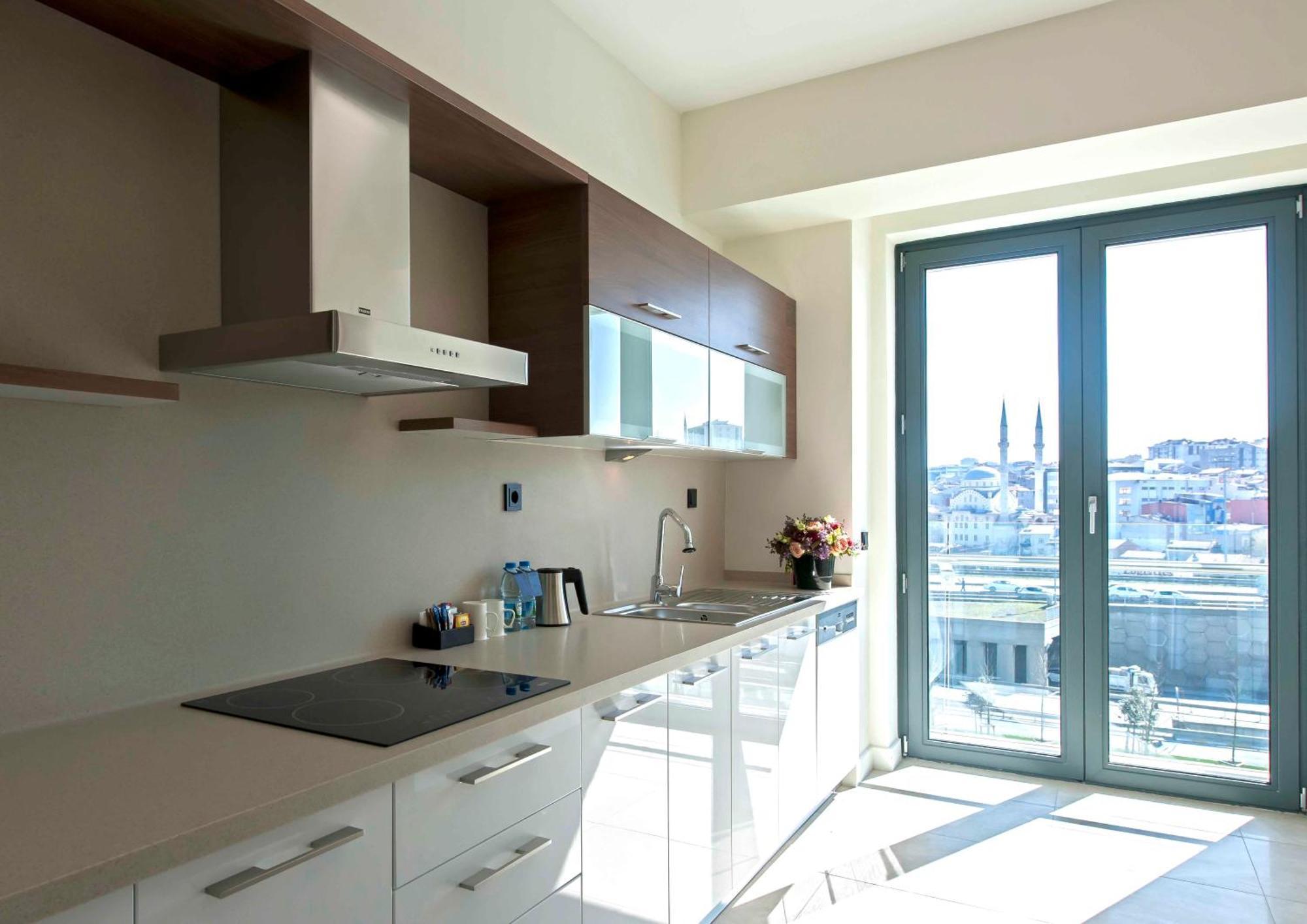 Apartamento The Superior Living Batisehir Estambul Exterior foto